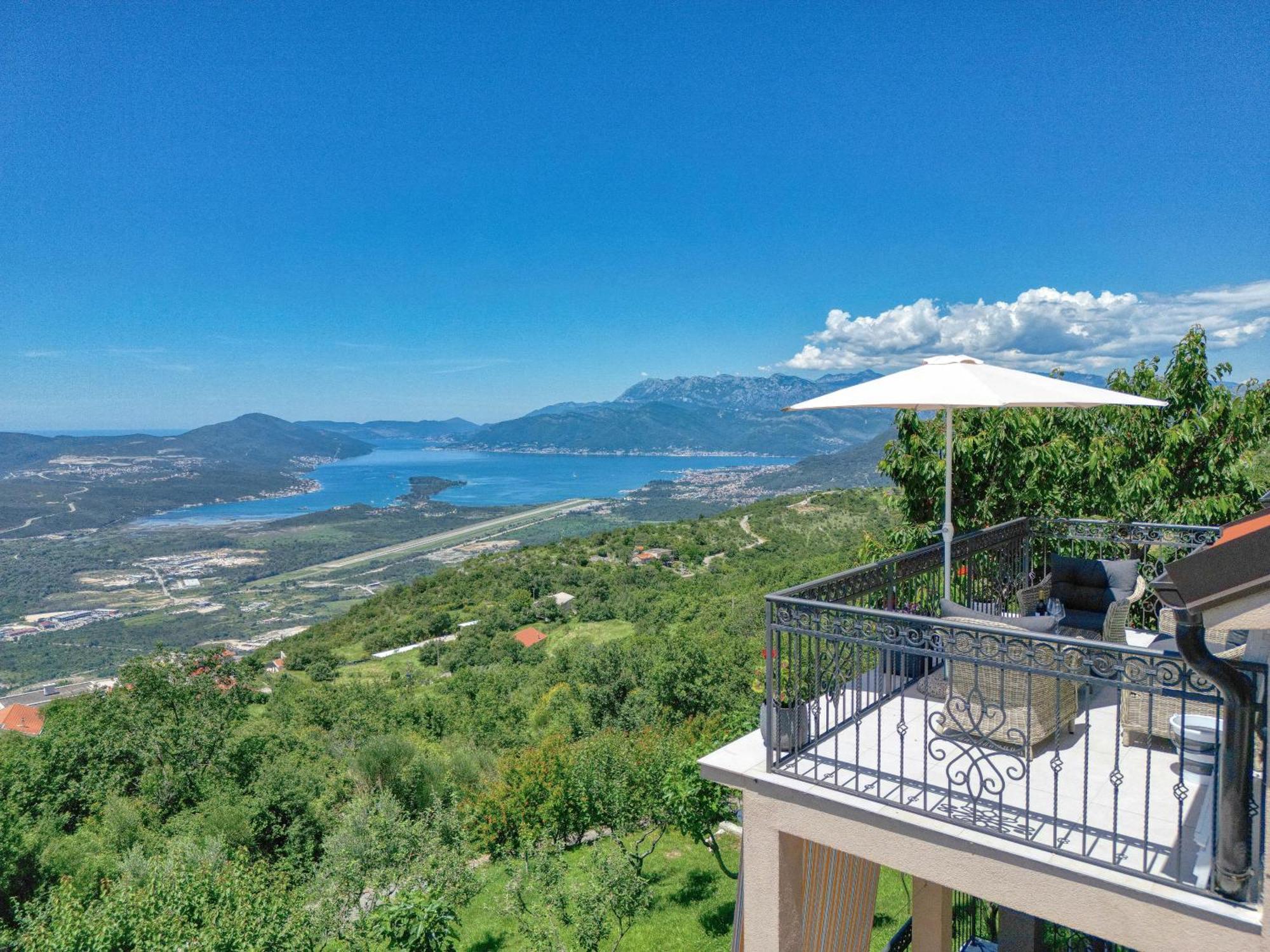 Apartment Paradise Kotor Extérieur photo